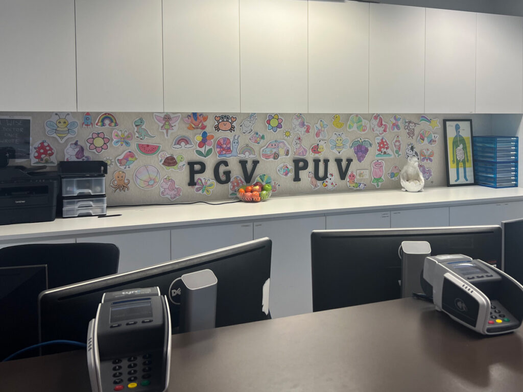 Pgv Desk